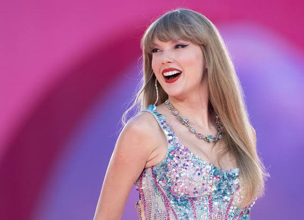 Taylor swift singer … Full Coverage of Diamonds - Made to Order