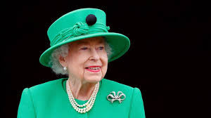 Queen Elizabeth II * Made to order - Full Coverage Of Diamonds
