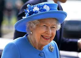 Queen Elizabeth II * Made to order - Full Coverage Of Diamonds